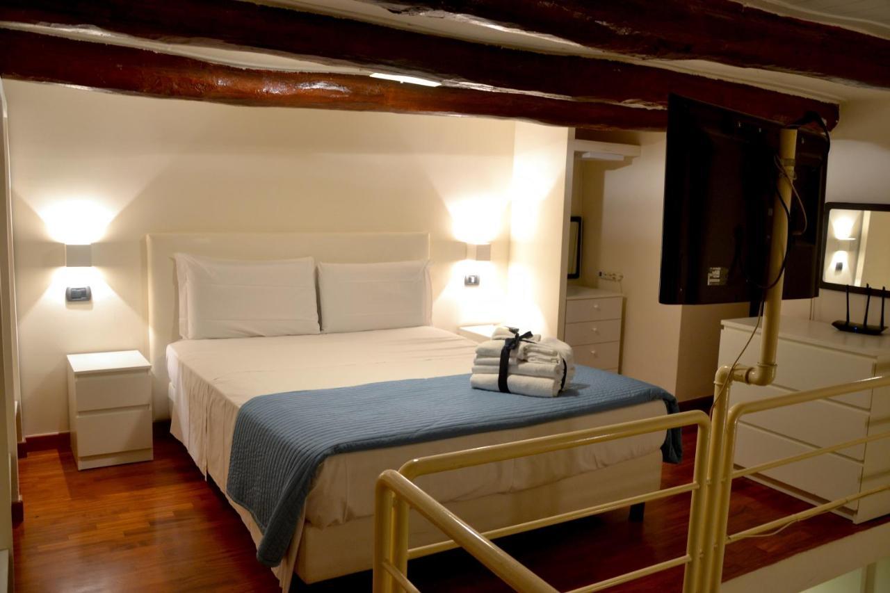 Dimora Bohemien Bed & Breakfast Naples Exterior photo